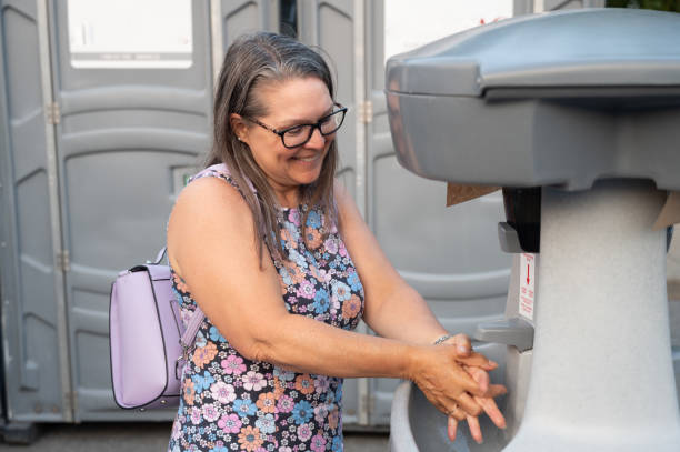 Best Portable toilet rental cost  in Iuka, MS
